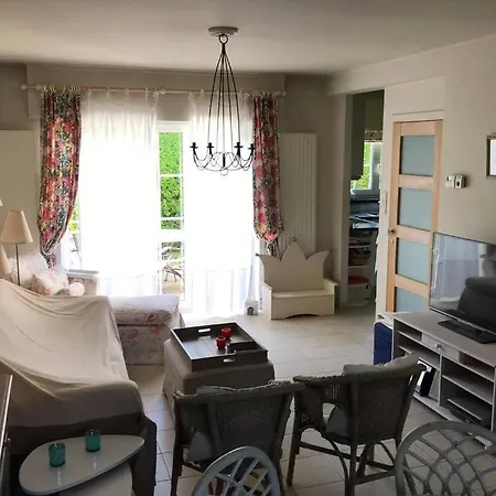 Villa Pomme De Pin, Pittoreske Vakantievilla Tussen De Haan & Wenduine