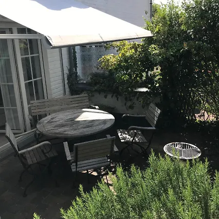 Villa Pomme De Pin, Pittoreske Vakantievilla Tussen De Haan & Wenduine